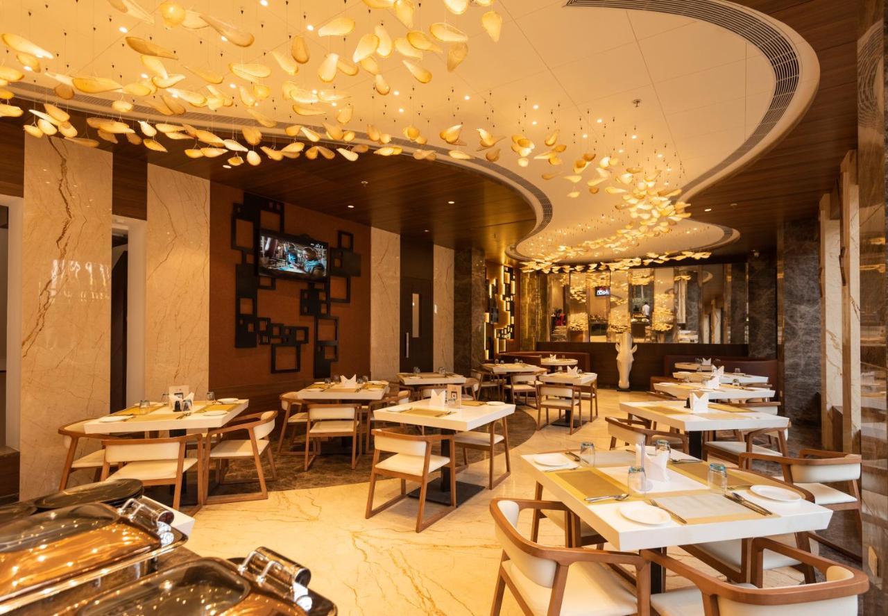 Hotel Park Elanza Коимбатур Экстерьер фото