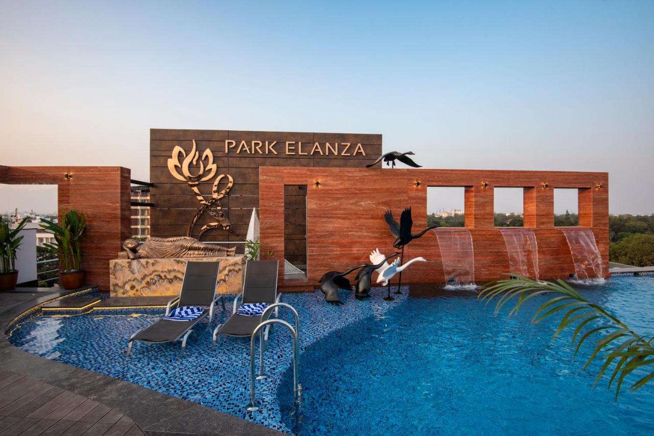 Hotel Park Elanza Коимбатур Экстерьер фото